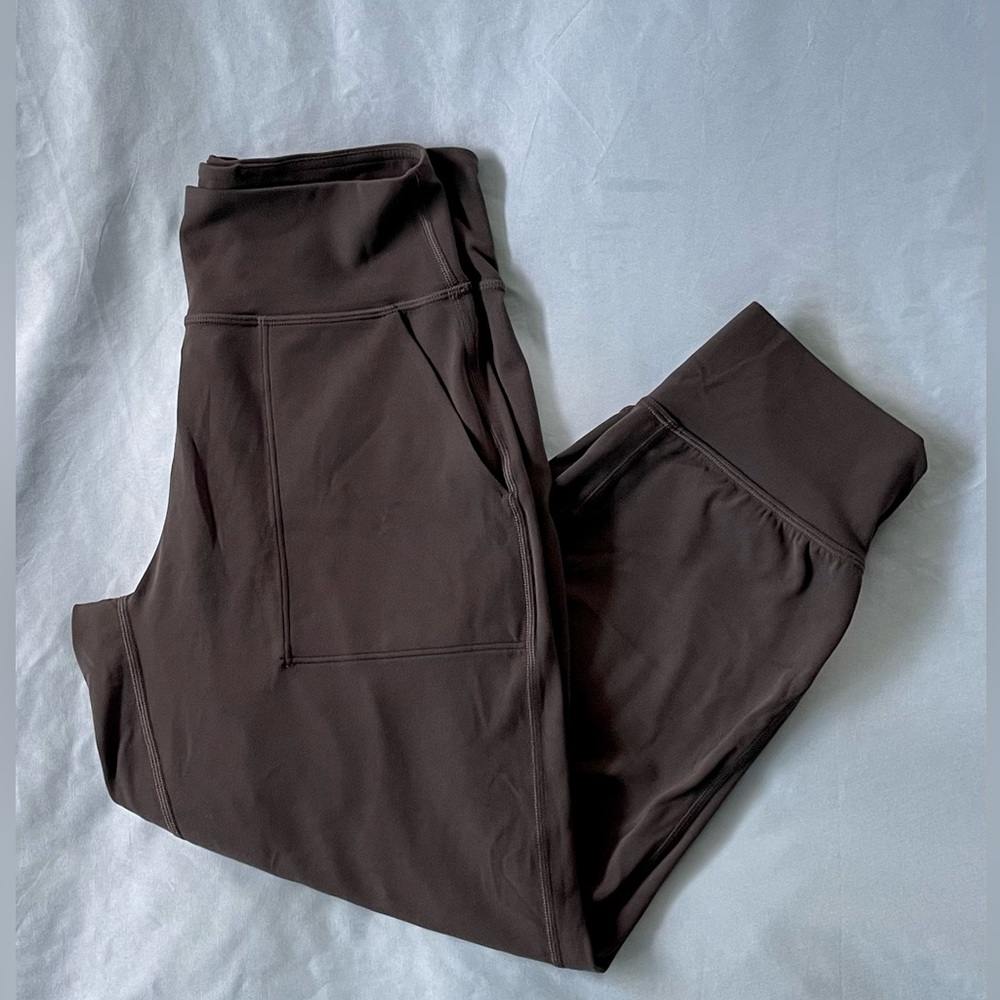 Lululemon Align Joggers Crop